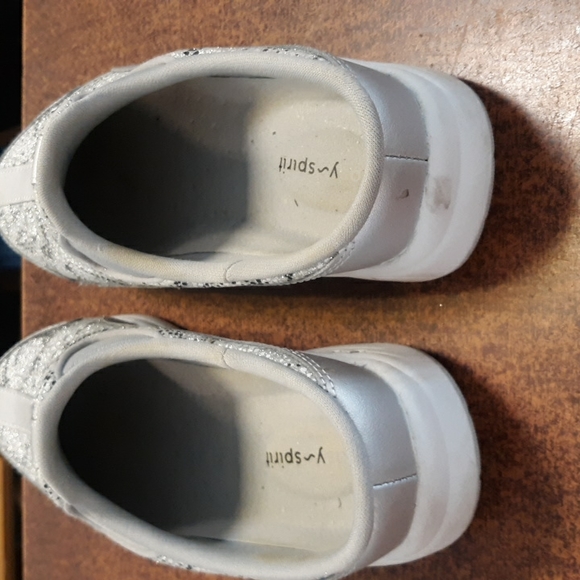 Y Spirit Size 7 - Picture 3 of 4
